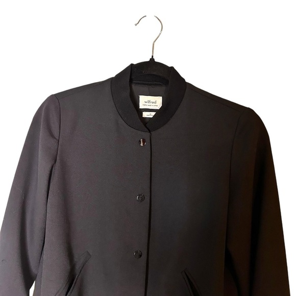 Aritzia Wilfred Poussin Bomber- Minimalist Crepe Bomber- Black-Size XS - Picture 6 of 11